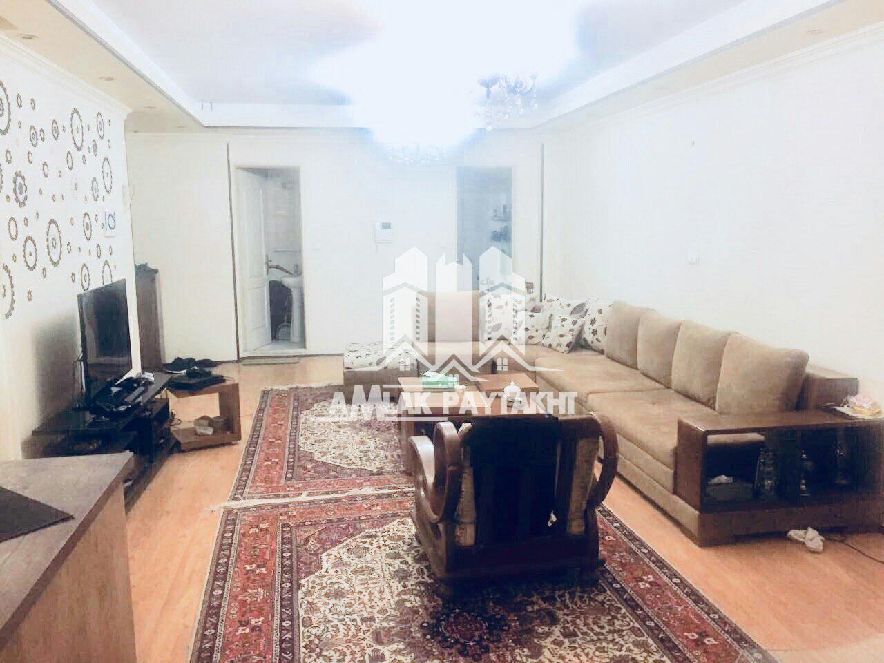 80متر اپارتمان تکواحدی با75 مترسوییت مجزا واقع در دولت