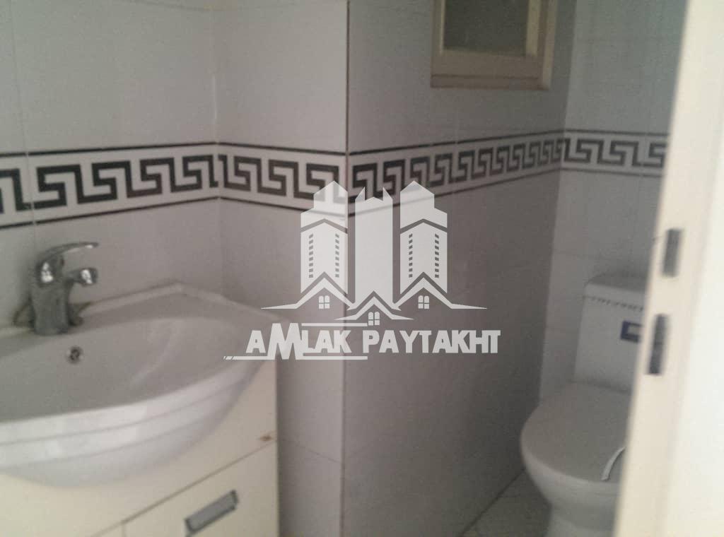 موقعیت اداری 83 متر واقع در خیابان شریعتی