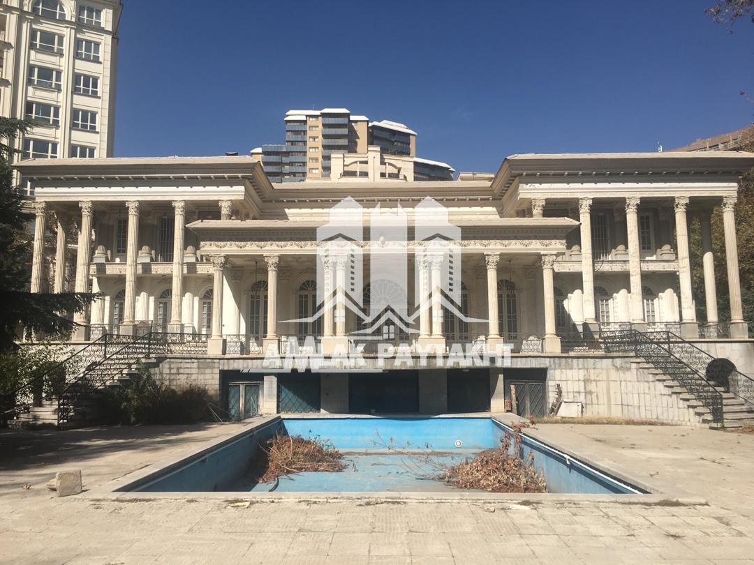 معاوضه ملک بحر اتوبان کرج با تمام اسناد مدارک و مجوز با ملک در منطقه یک تهران یا منطقه خوب کرج تاریخ درج آگهی : 1401/10/26