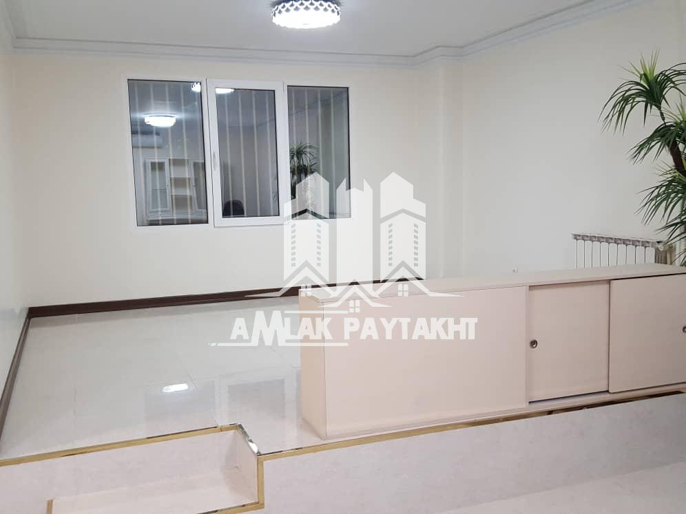 رهن آپارتمان دو خواب با حیاط مستقل روبروی پارک شریعتی