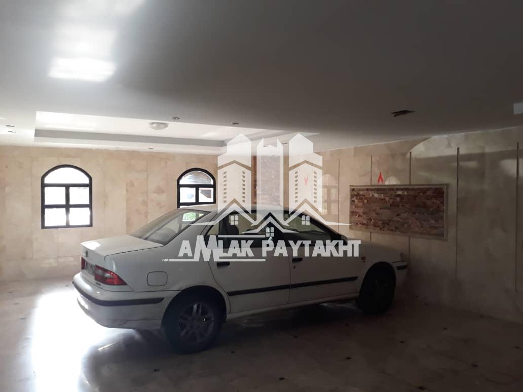 فروش اپارتمان سه خواب واقع در ضرابخانه