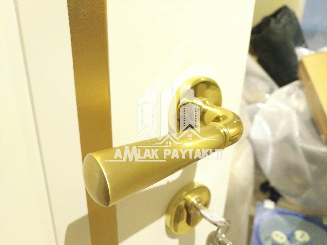فروش آپارتمان 4 خواب واقع در اندرزگو