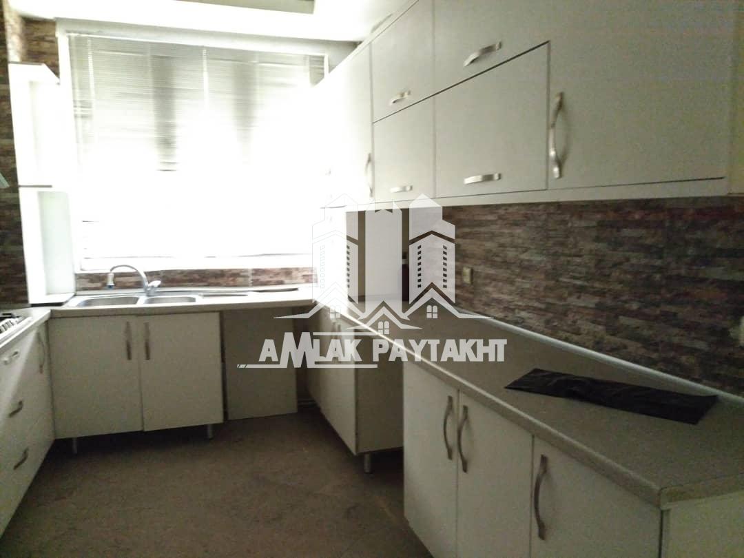 فروش آپارتمان دو خواب واقع در ضرابخانه