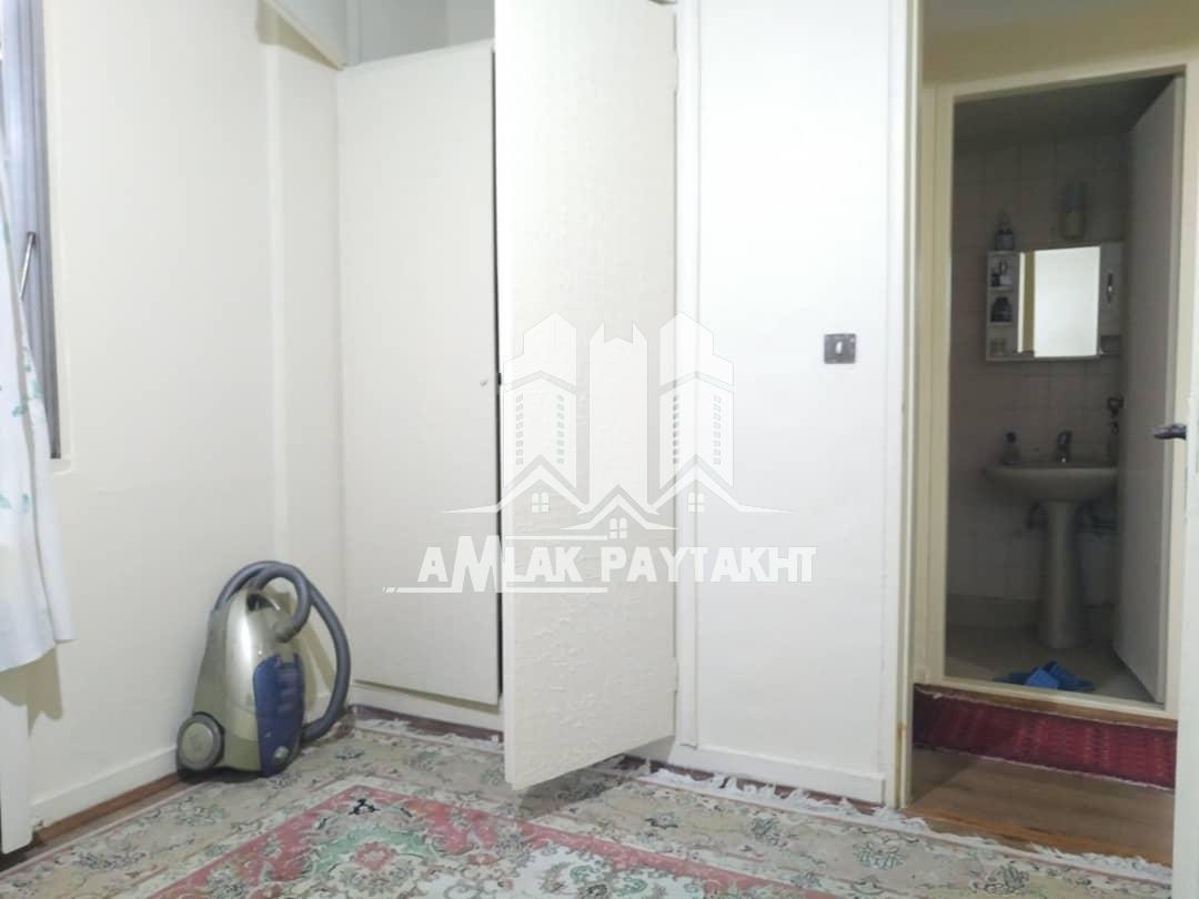 فروش آپارتمان تکواحدی دو خواب واقع در سیدخندان