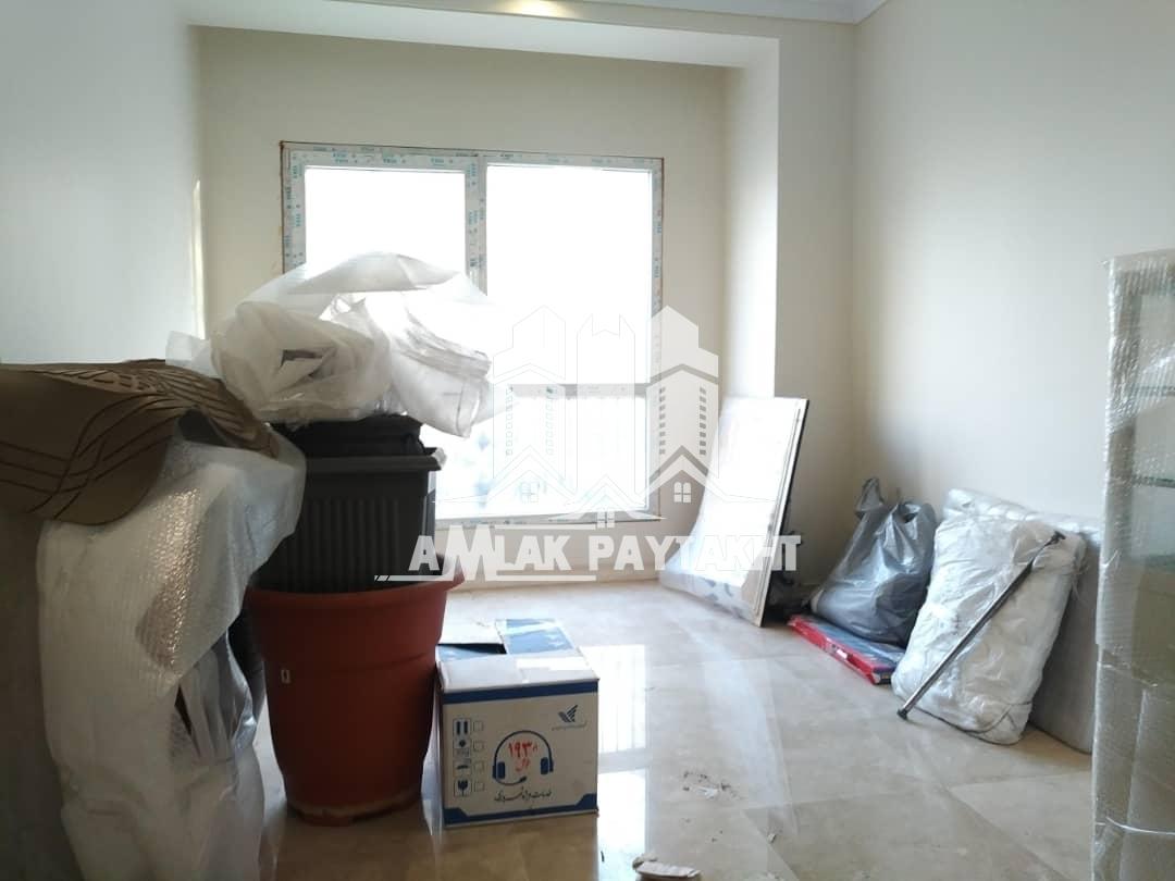 فروش آپارتمان 4 خواب واقع در اندرزگو