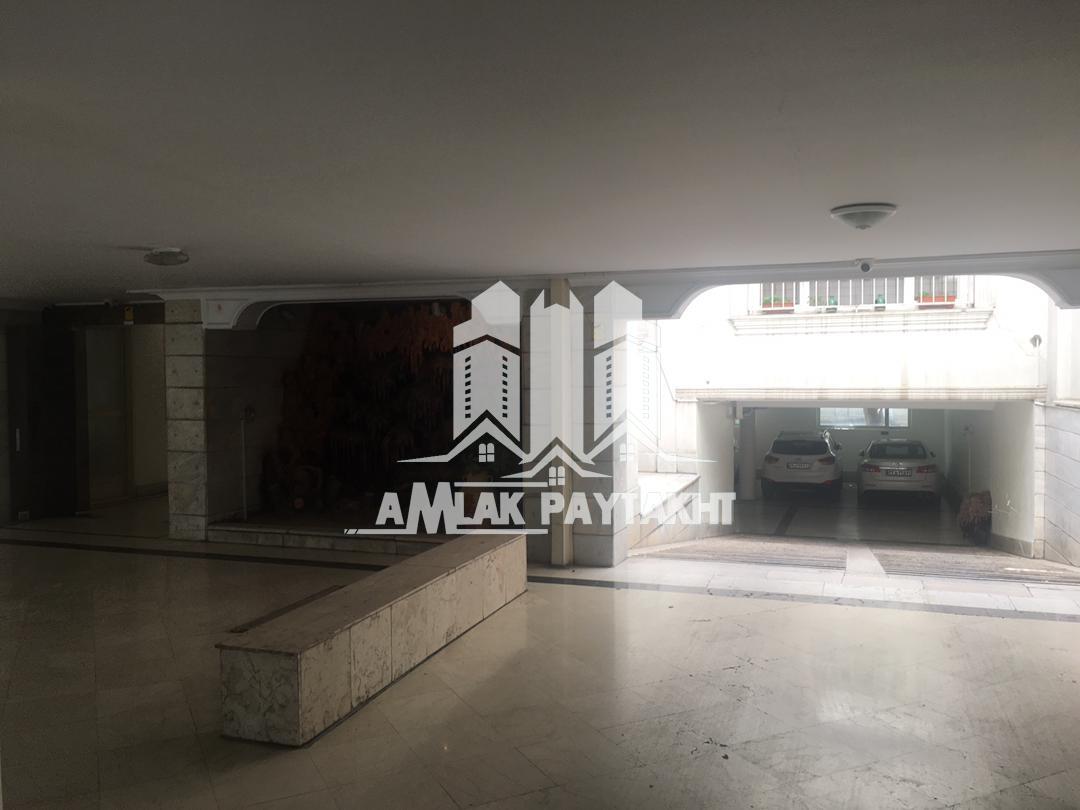 فروش آپارتمان 142 متری واقع در پشت پارک شریعتی