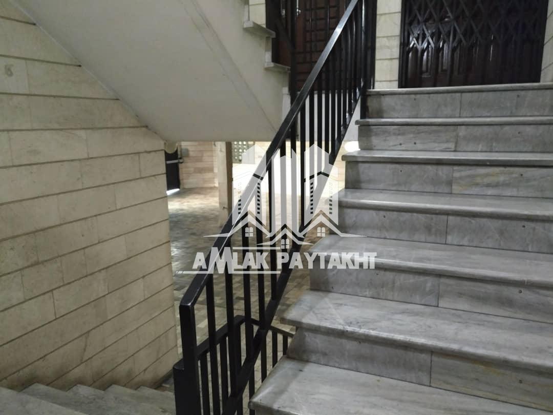 فروش آپارتمان دو خواب واقع در جلفا سید خندان