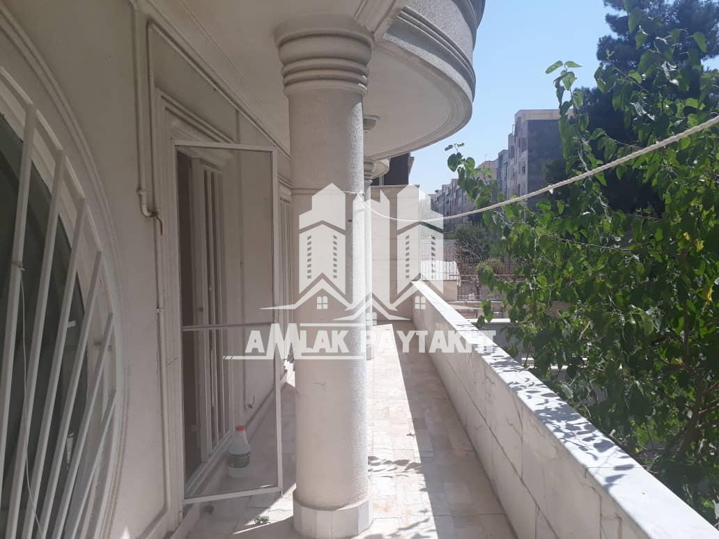فروش 1200 متر بنای مفید در 500 متر زمین با بر 12 متری و گذر 24 متری واقع در جردن ونک