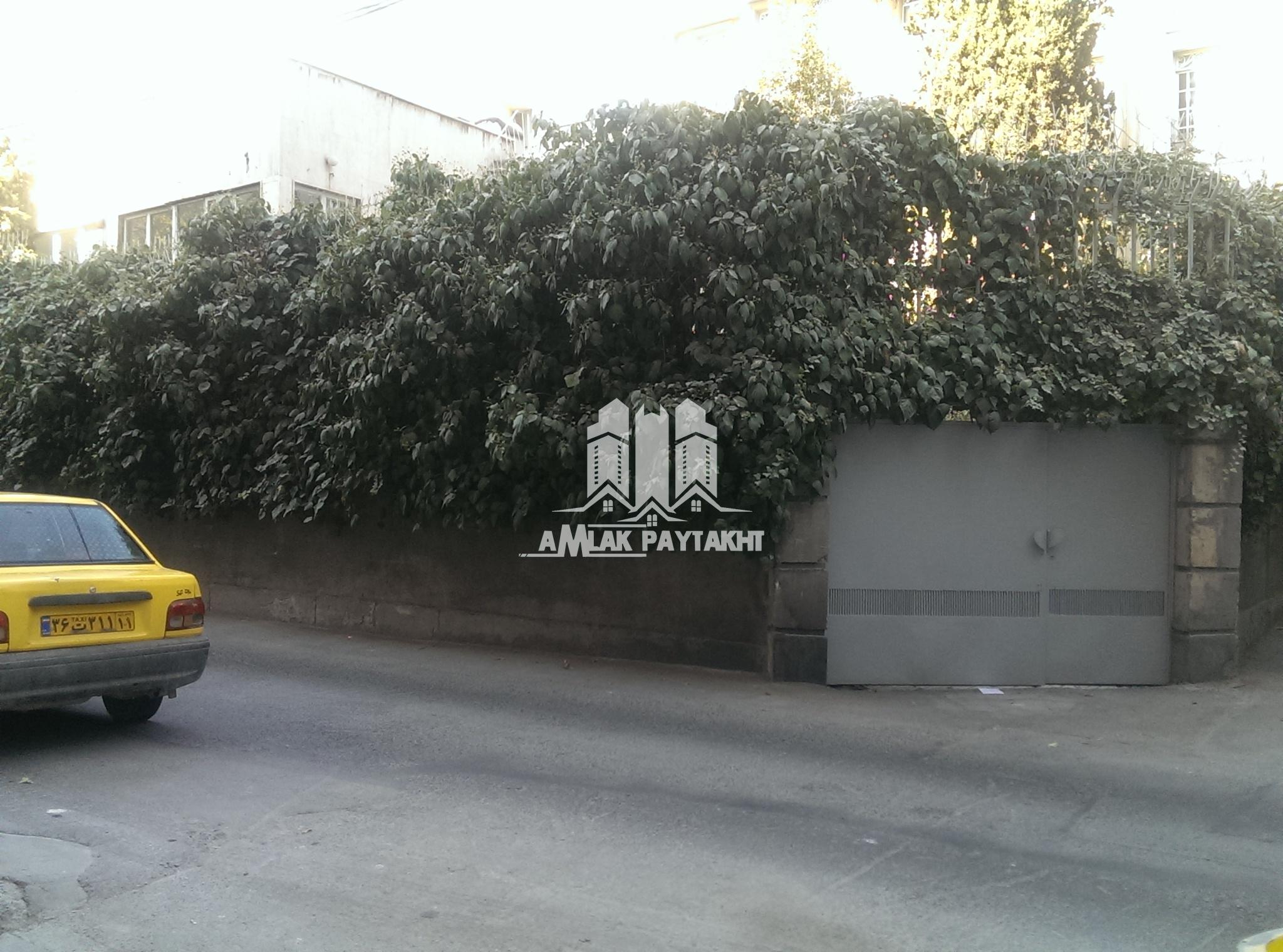 رهن کامل خانه دو طبقه واقع در قلب دروس
