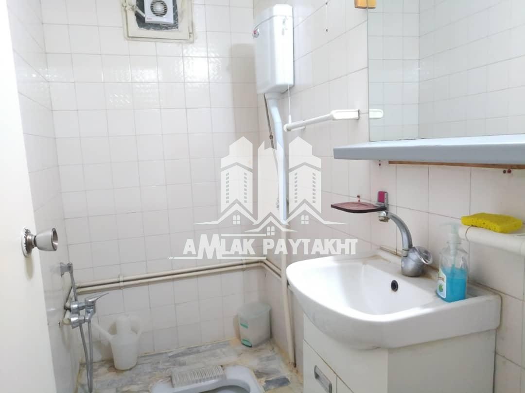 فروش آپارتمان تکواحدی دو خواب واقع در سیدخندان